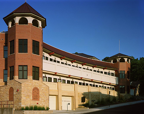 Photo: Quarry Arts Building, external facade.